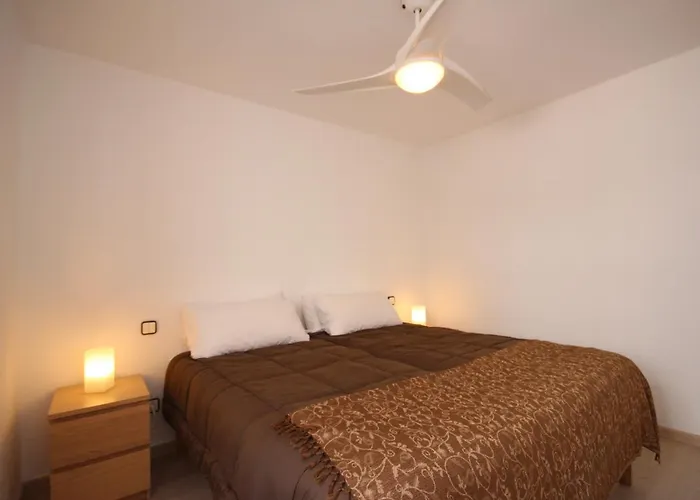 Puerto Colon Daire Costa Adeje